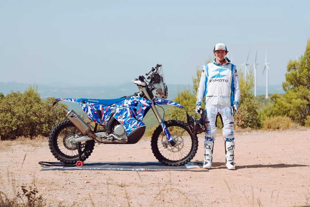 Tobias Ebster with the ZXMOTO 450 Rally